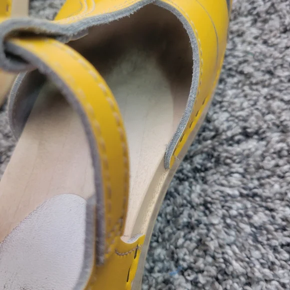 Yellow Women's Shoes - Picture 5 of 13